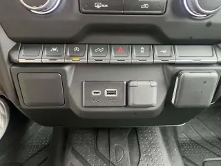 Chevrolet Silverado 1500 2024 4x2 Custom 4dr Crew Cab 5.8 ft. SB