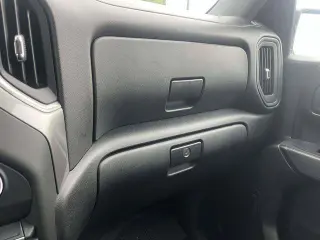 Chevrolet Silverado 1500 2024 4x2 Custom 4dr Crew Cab 5.8 ft. SB