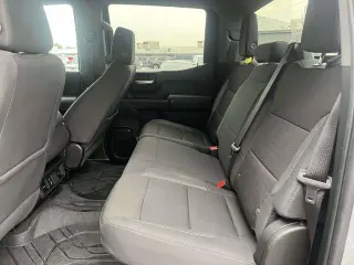 Chevrolet Silverado 1500 2024 4x2 Custom 4dr Crew Cab 5.8 ft. SB