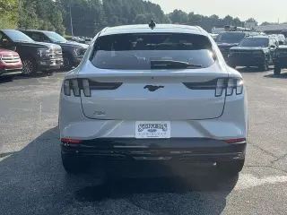 Ford Mustang Mach-E 2023 AWD Premium 4dr SUV
