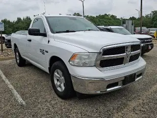 Ram 1500 Classic 2021 4x2 Tradesman 2dr Regular Cab 8 ft. LB Pickup