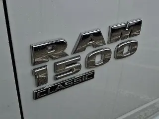 Ram 1500 Classic 2021 4x2 Tradesman 2dr Regular Cab 8 ft. LB Pickup