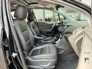 Chevrolet Trax 2017 AWD Premier 4dr Crossover