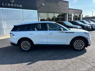 Lincoln Aviator 2022 AWD Reserve 4dr SUV