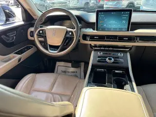 Lincoln Aviator 2022 AWD Reserve 4dr SUV