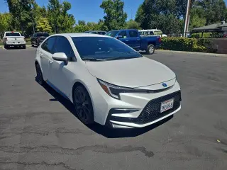 Toyota Corolla Hybrid 2024 SE 4dr Sedan