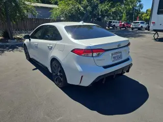 Toyota Corolla Hybrid 2024 SE 4dr Sedan