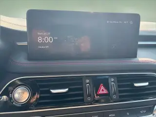Genesis G70 2023 2.0T 4dr Sedan