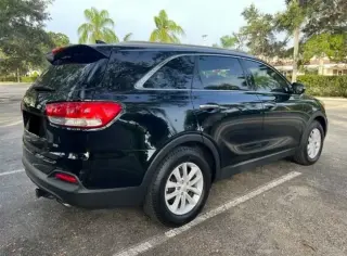 2017 Kia Sorento LX SUV