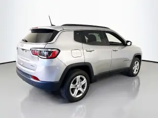 Jeep Compass 2023 4x4 Latitude 4dr SUV