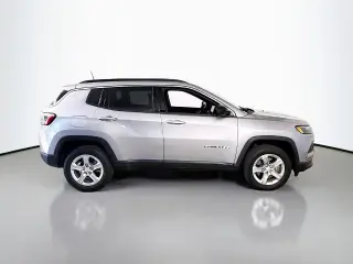 Jeep Compass 2023 4x4 Latitude 4dr SUV