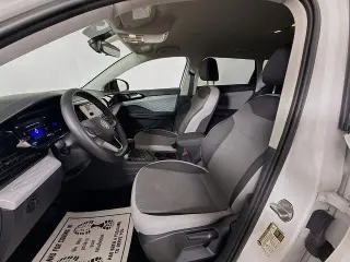 Volkswagen Taos 2023 S 4dr SUV