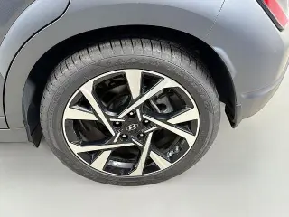 Hyundai KONA 2023 Limited 4dr Crossover