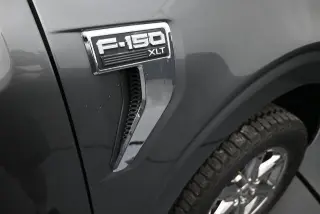 Ford F-150 2025 4x2 XLT 4dr SuperCrew 5.5 ft. SB