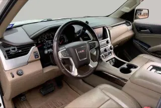 GMC Yukon 2017 4x2 SLT 4dr SUV