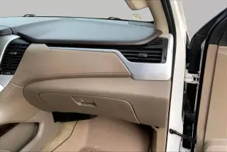 GMC Yukon 2017 4x2 SLT 4dr SUV