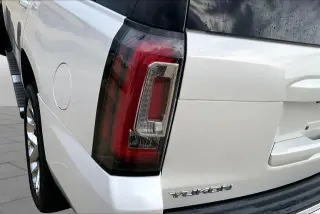 GMC Yukon 2017 4x2 SLT 4dr SUV