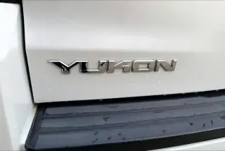 GMC Yukon 2017 4x2 SLT 4dr SUV