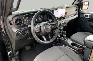 Jeep Wrangler 2025 4x4 Rubicon 4dr SUV