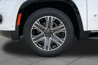 Jeep Wagoneer 2024 4x4 Series II 4dr SUV