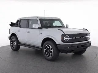 Ford Bronco 2022 4x4 Outer Banks 4dr SUV