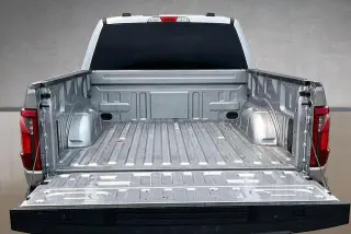 Ford F-150 2024 4x4 XLT 4dr SuperCrew 5.5 ft. SB