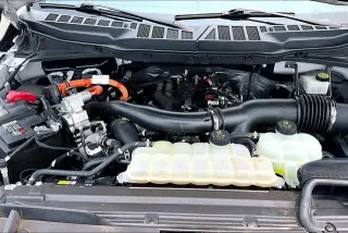 Ford F-150 2024 4x4 XLT 4dr SuperCrew 5.5 ft. SB