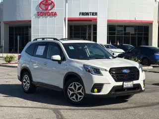 Subaru Forester 2023 AWD Premium 4dr Crossover