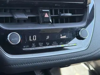 Toyota Corolla 2024 SE 4dr Sedan