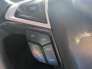 Ford Fusion 2015 SE Sedán 4 puertas