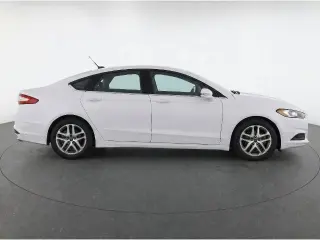 Ford Fusion 2015 SE Sedán 4 puertas
