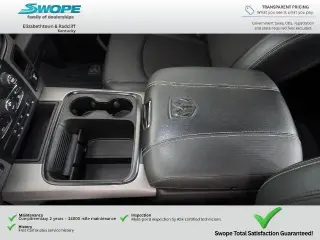 Ram 1500 2017 4x4 Rebel 4p Cabina Cuadrada 5.5 pies S Báscula Pick-up