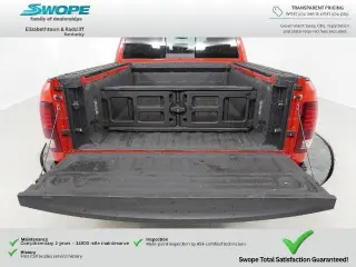 Ram 1500 2017 4x4 Rebel 4p Cabina Cuadrada 5.5 pies S Báscula Pick-up