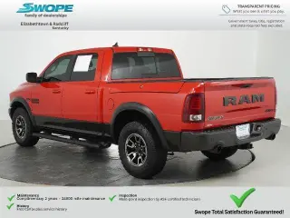 Ram 1500 2017 4x4 Rebel 4p Cabina Cuadrada 5.5 pies S Báscula Pick-up