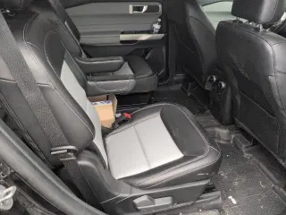 Ford Explorer 2023 4x4 XLT SUV 4p.