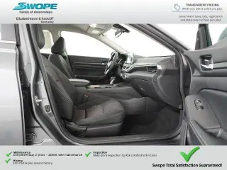 Nissan Altima 2025 2.5 SV sedán 4 puertas
