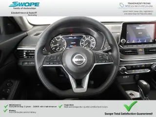 Nissan Altima 2025 2.5 SV sedán 4 puertas
