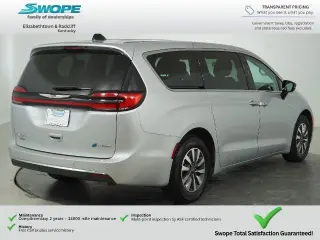 Chrysler Pacifica Plug-In Hybrid 2024 Select 4p Minivan