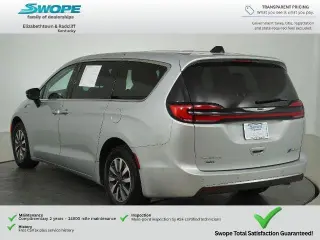 Chrysler Pacifica Plug-In Hybrid 2024 Select 4p Minivan