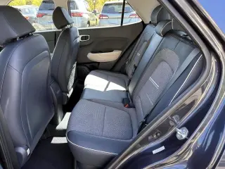 Hyundai VENUE 2023 Limited 4dr Crossover