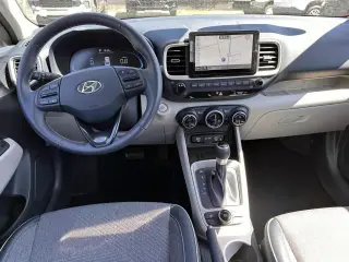 Hyundai VENUE 2023 Limited 4dr Crossover