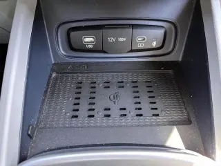 Hyundai VENUE 2023 Limited 4dr Crossover
