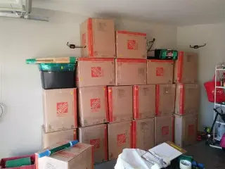 MOVING /MUDANZAS