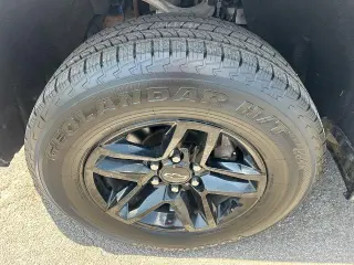 Chevrolet Silverado 1500 2019 4x4 Custom Trail Boss Cabina doble de 4 puertas 5.8 pies caja corta