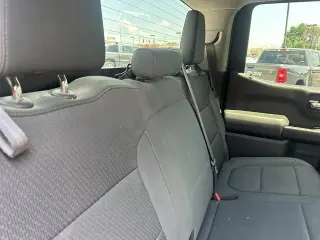 Chevrolet Silverado 1500 2019 4x4 Custom Trail Boss Cabina doble de 4 puertas 5.8 pies caja corta