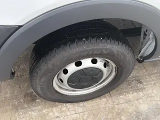 Ford Transit 2018 250 3 puertas LWB techo alto furgón de carga con puerta corrediza lateral para pasajeros