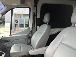 Ford Transit 2018 250 3 puertas LWB techo alto furgón de carga con puerta corrediza lateral para pasajeros