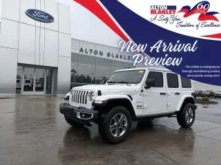Jeep Wrangler Unlimited 2019 4x4 Sahara SUV 4 puertas