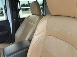 Jeep Wrangler Unlimited 2019 4x4 Sahara SUV 4 puertas