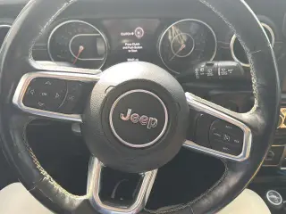 Jeep Wrangler Unlimited 2019 4x4 Sahara SUV 4 puertas